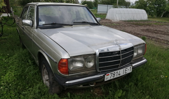 Mercedes-Benz 300D, 1984