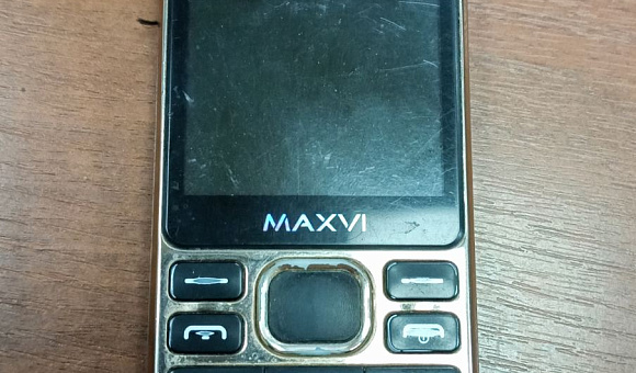Мобильный телефон MAXVI