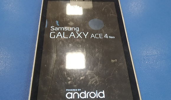 Мобильный телефон Samsung ACE 4 NEO