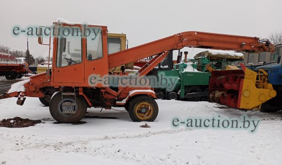 Машина погрузочная универсальная Амкодор 37, 2009