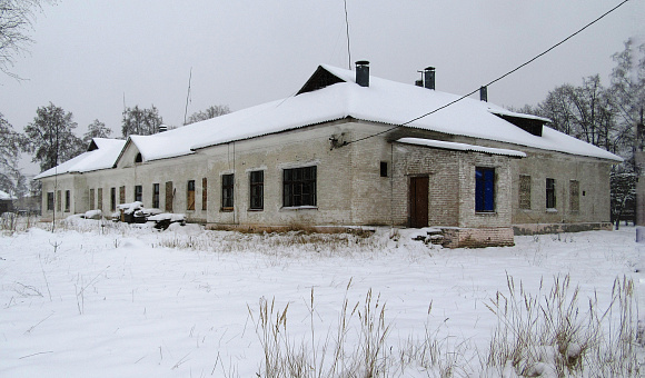 Здание главного корпуса в гп Зеленый Бор (Смолевичский район), площадью 685.3 м²