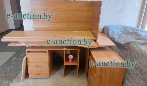Стол письменный №18