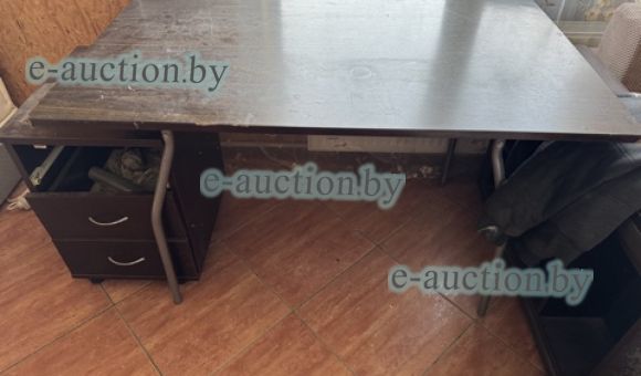 Стол
