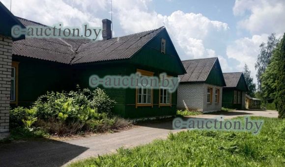 Здание школы в д. Суклино (Глубокский район), площадью 919.1 м²