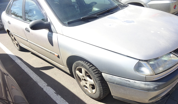 Renault Laguna, 1994