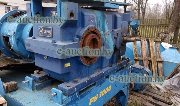 Редуктор Wikov ZPN355C12H1II/90