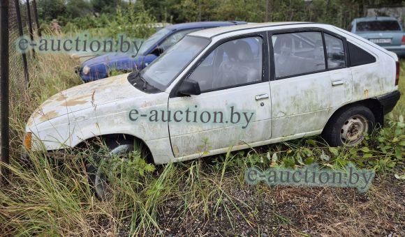 Opel Kadett, 1985