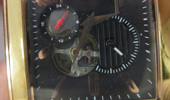 Наручные часы CERRUTI 1881