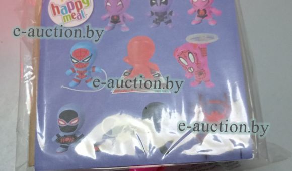 Сувениры happy meal