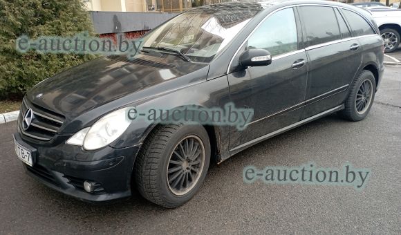 Mercedes-Benz R500, 2009