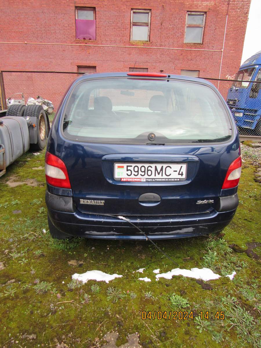 Купить автомобиль Renault Megane Scenic, 2001 г. в - цена 8800 рублей,  фото, характеристики.