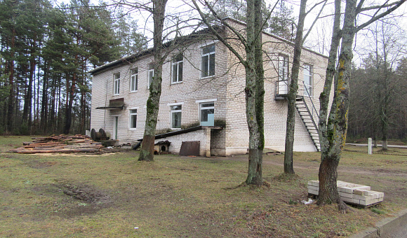 Капитальное строение (административный корпус) в г. Вилейка, площадью 377м²