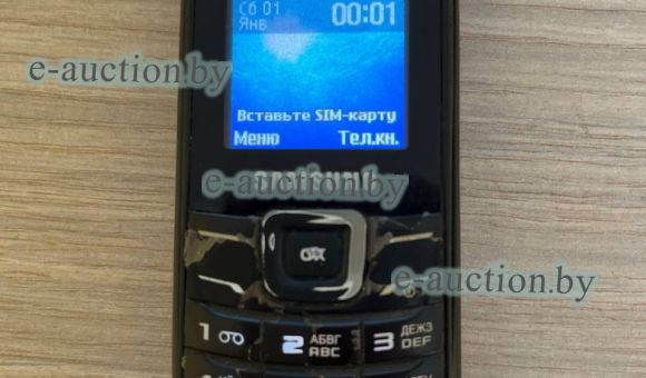 Мобильный телефон Samsung
