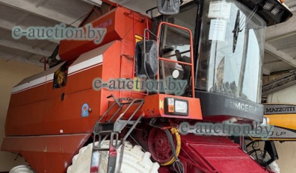 Комбайн зерноуборочный самоходный КPC-10К, 2006