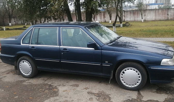 Volvo S90, 1998