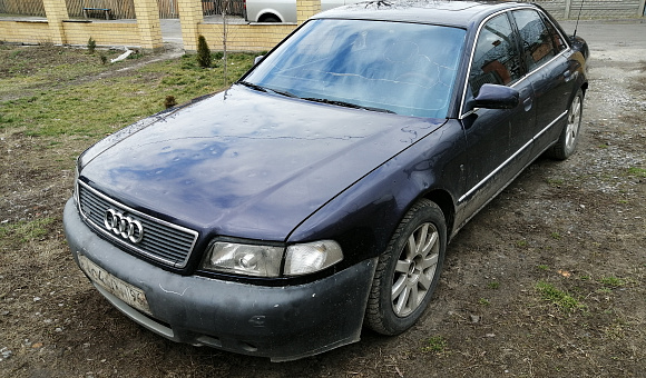 Audi A8, 1998