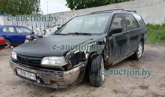 Nissan Primera, 1993