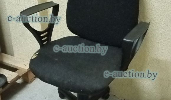 Офисное кресло (ткань)