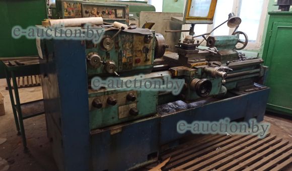Станок токарно-винторезный ГС-525