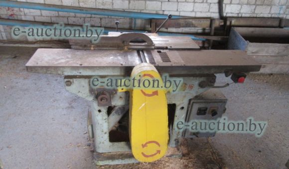 Машина деревообрабатывающая