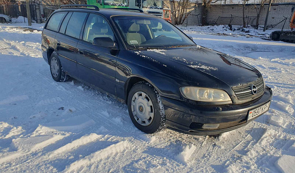 Opel Omega, 2000