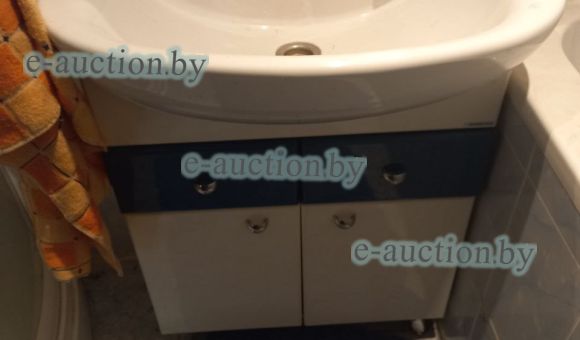 Умывальник в комплекте с тумбой
