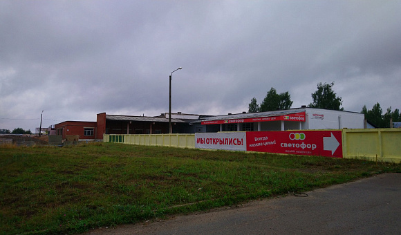 Магазин со складскими помещениями в г. Витебске, площадью 2228 м²