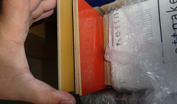 Коробка с образцами покрытия
