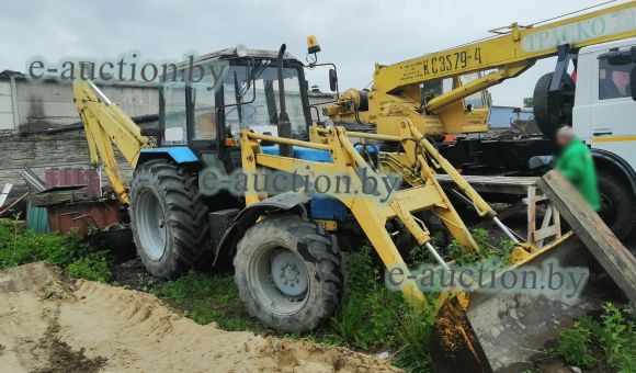 Экскаватор-погрузчик Амкодор 702ЕА на базе трактора Беларус 82, 2009