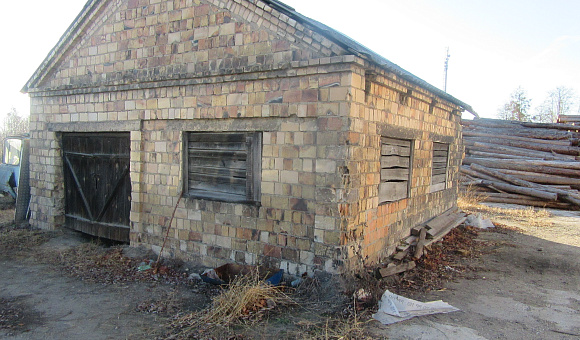 Здание гаража в рп Речица (Столинский район), площадью 36.3м²