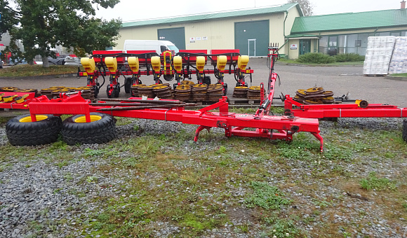 Почвообрабатывающий агрегат Vaderstad TopDoum 700