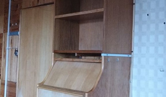 Шкафчик навесной кухонный с хлебницей