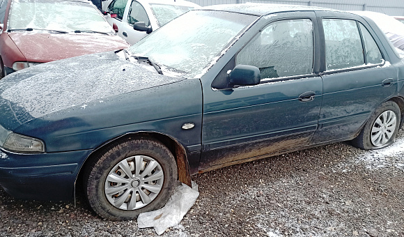 Kia Sephia, 1995