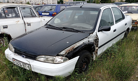 Ford Mondeo, 1993