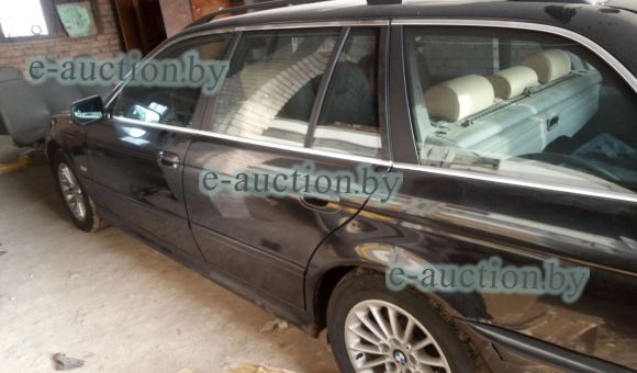 Автомобиль легковой BMW 520