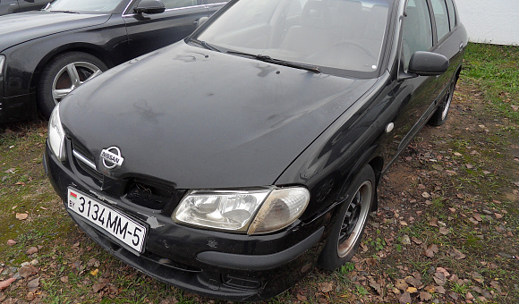 Nissan Almera, 2000