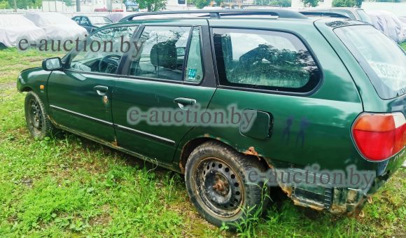 Nissan Primera, 1999