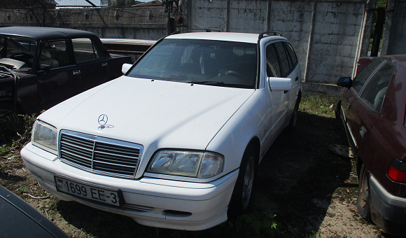 Mercedes-Benz С220, 2000