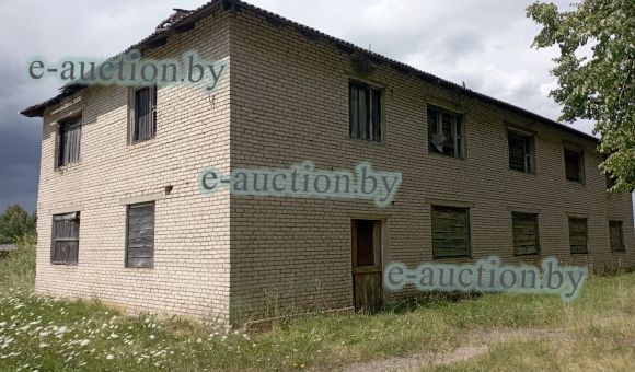 Здание общежития в д. Каменка (Крупский район)