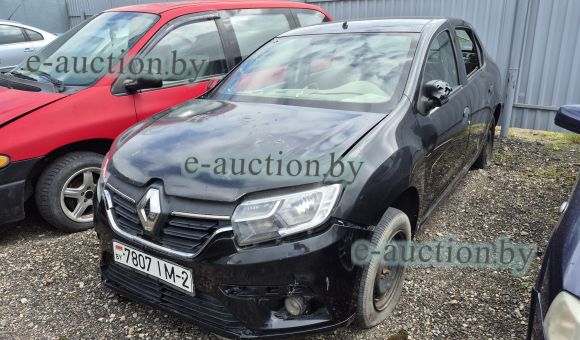 1/2 доля в праве собственности на автомобиль Renault Logan, 2019