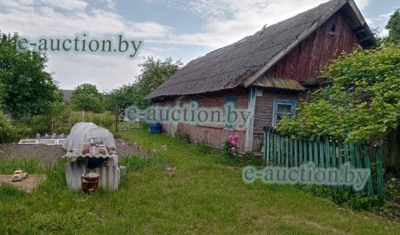 1/10 доля в праве собственности на жилой дом в г. Пружаны, площадью 53.9 м²