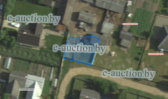 1/2 доля в праве собственности на земельный участок в д. Старая Рудица (Дзержинский район), площадью 0.0230 га