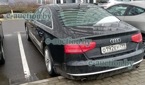 Audi A8L, 2010