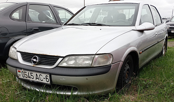 Opel Vectra, 1996
